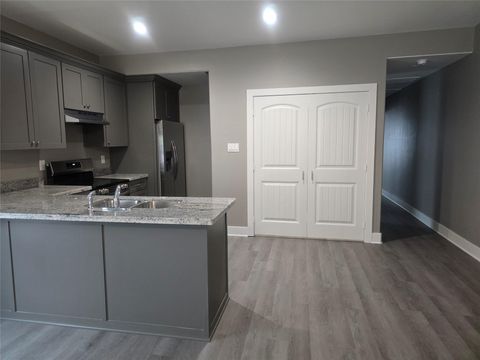 Tiny photo for 3514 Hunnicutt Street #B, Dayton, TX 77535 (MLS # 66458287)