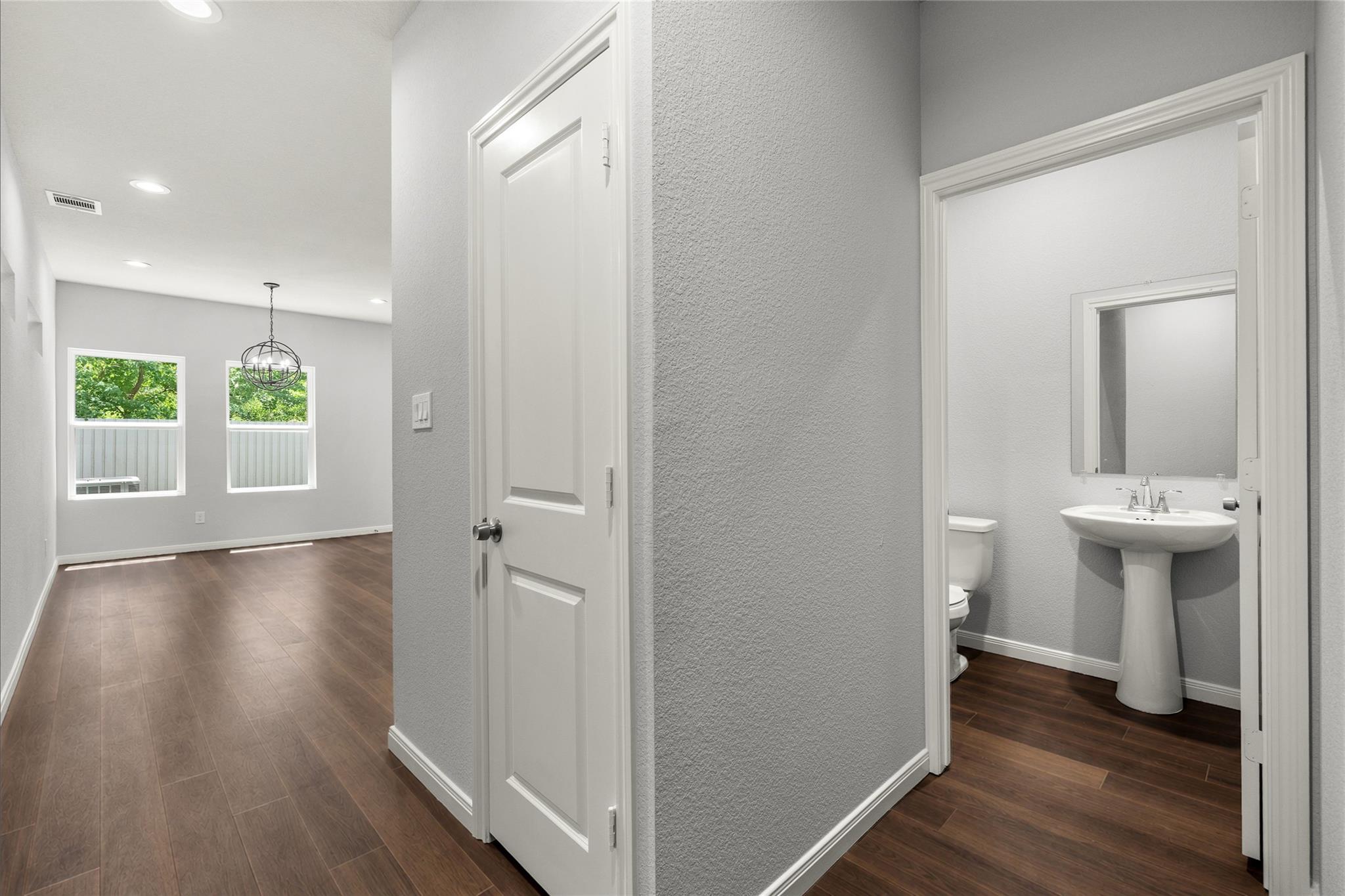 4933 Dalhart Drive
