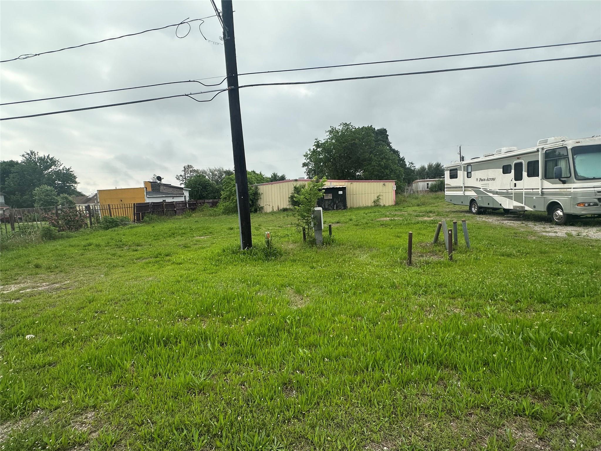13241 Highway 59 Frontage Rd