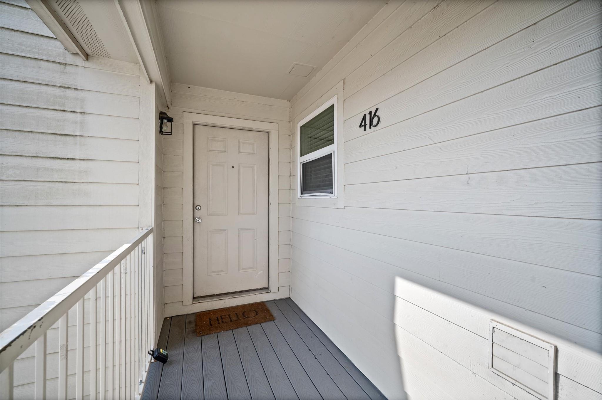 7600 Emmett F Lowry Expressway 416