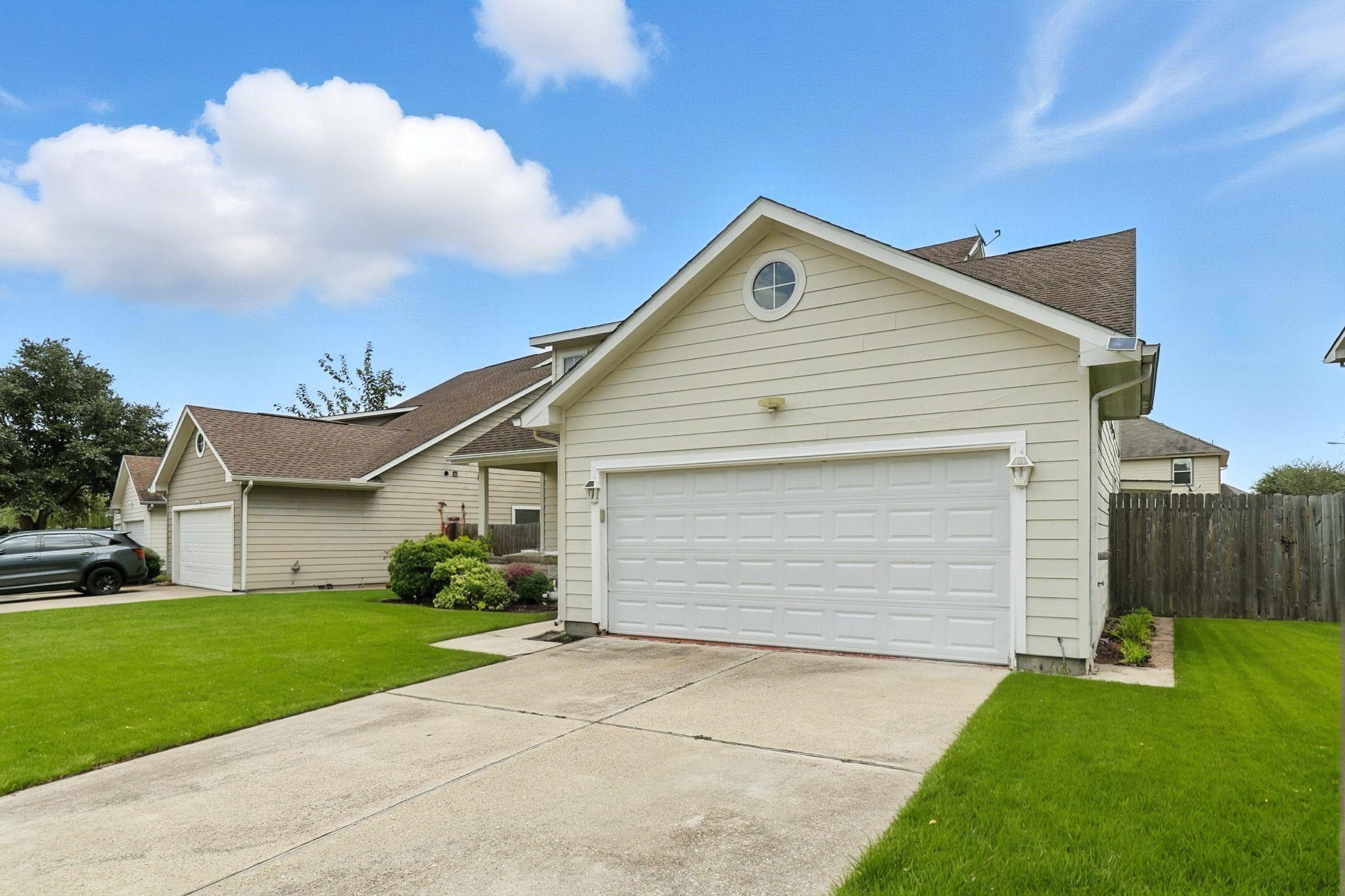 10123 Sweet Olive Way
