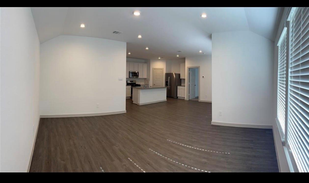 7838 Cattlewood Pass
