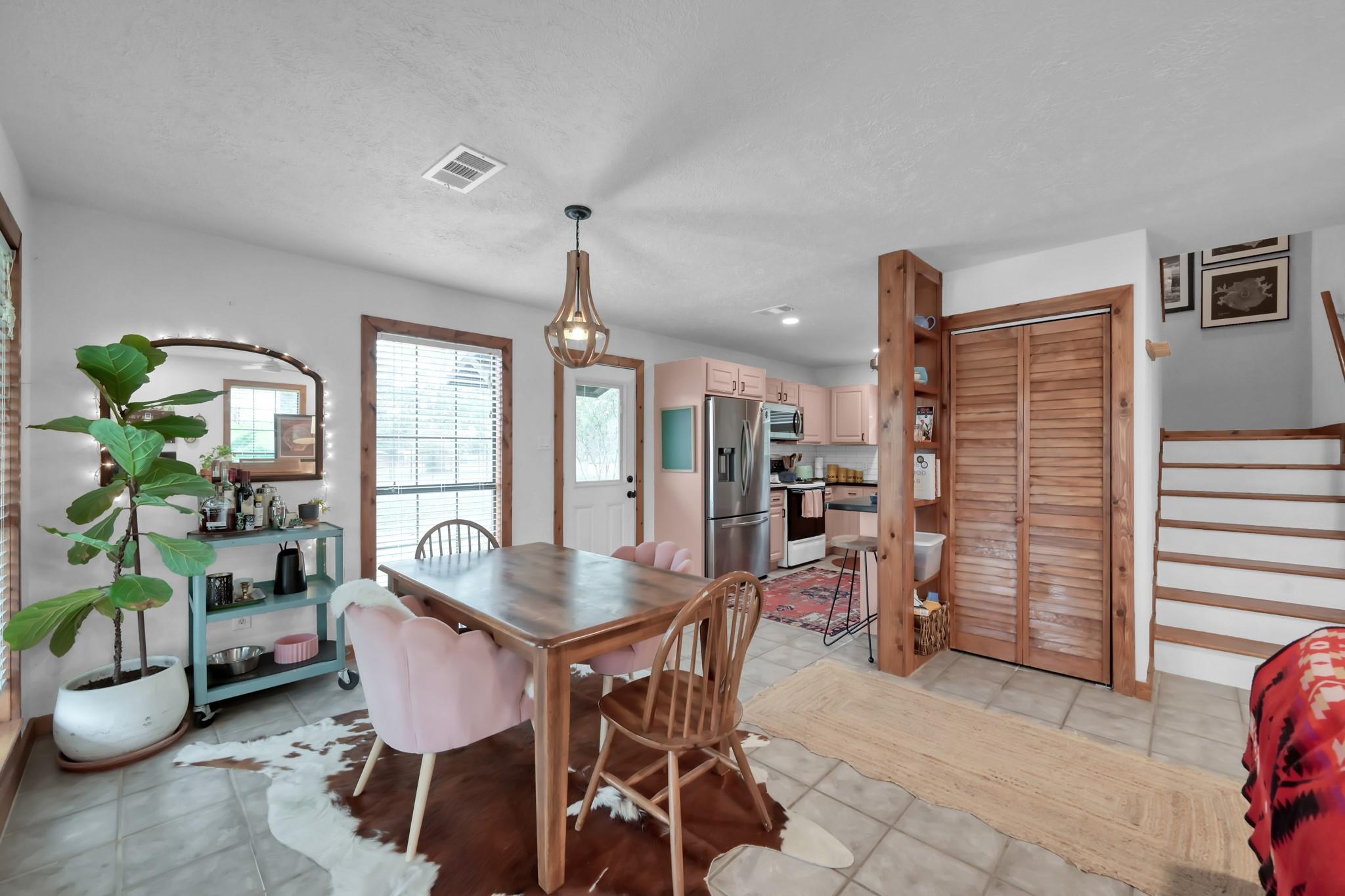 41 Hunters Creek Drive