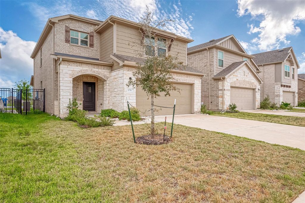 Photo of 1016 Greenshank Drive, Katy, TX 77493 (MLS # 35413067)