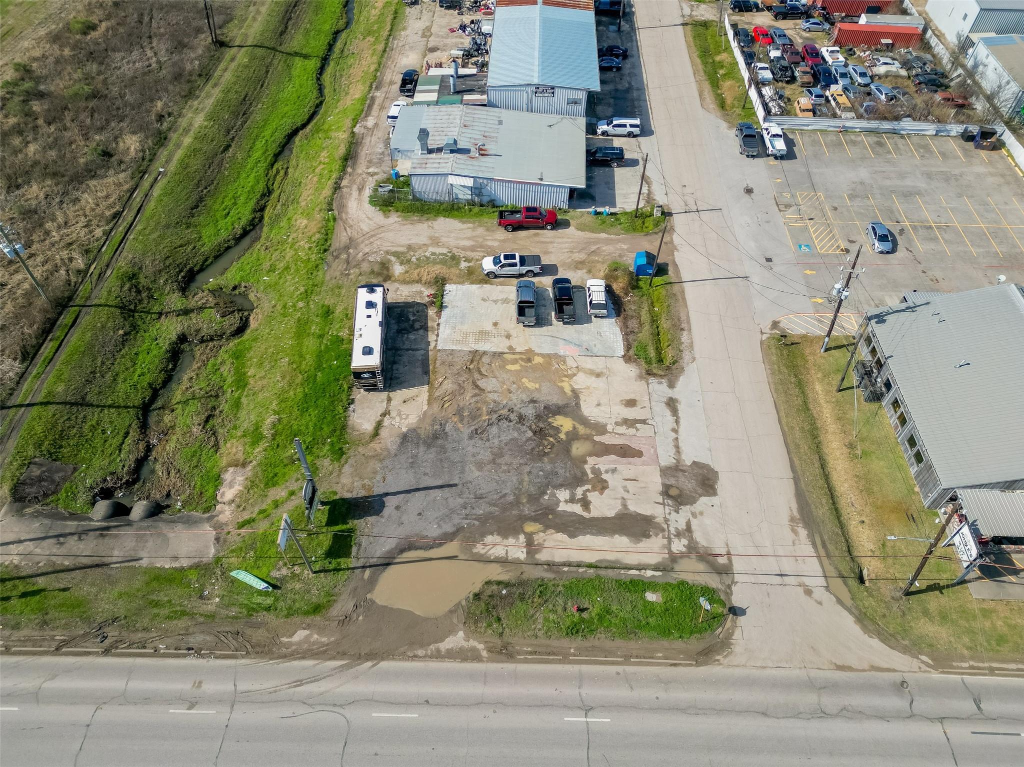 14915 Fm 2100 Road