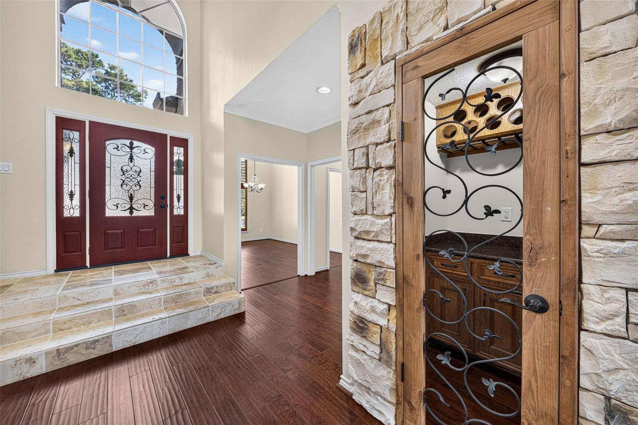 6206 Willow Pine Drive