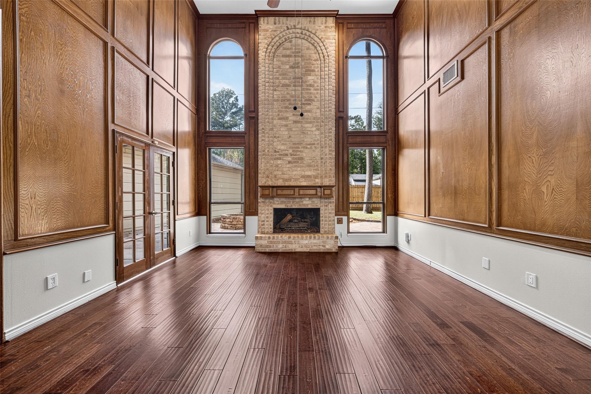 6206 Willow Pine Drive