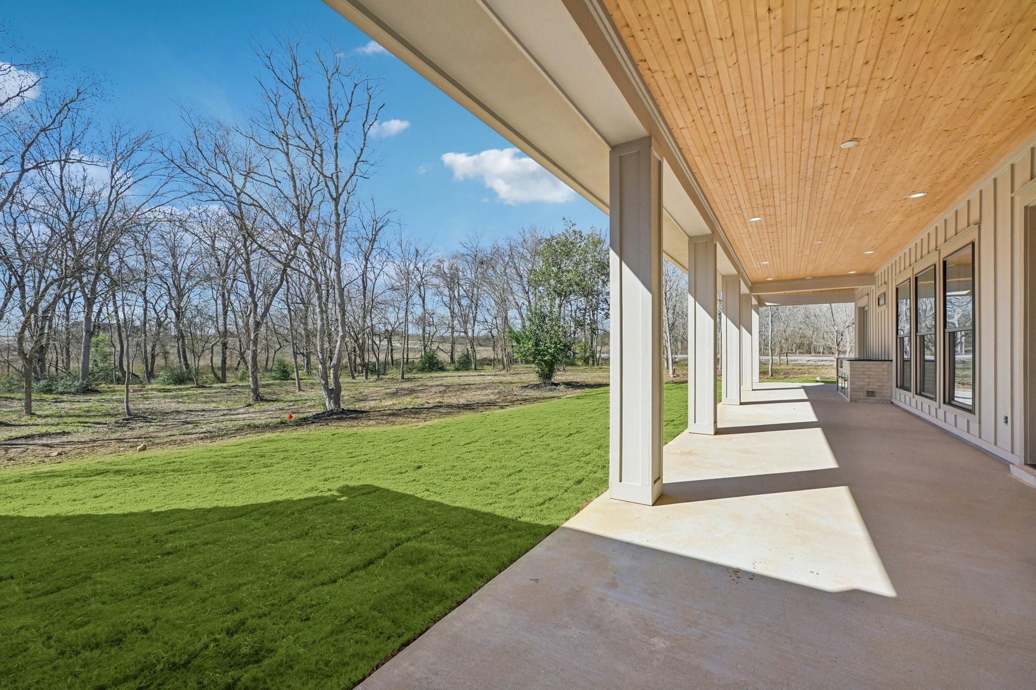 10248 Winding Branch