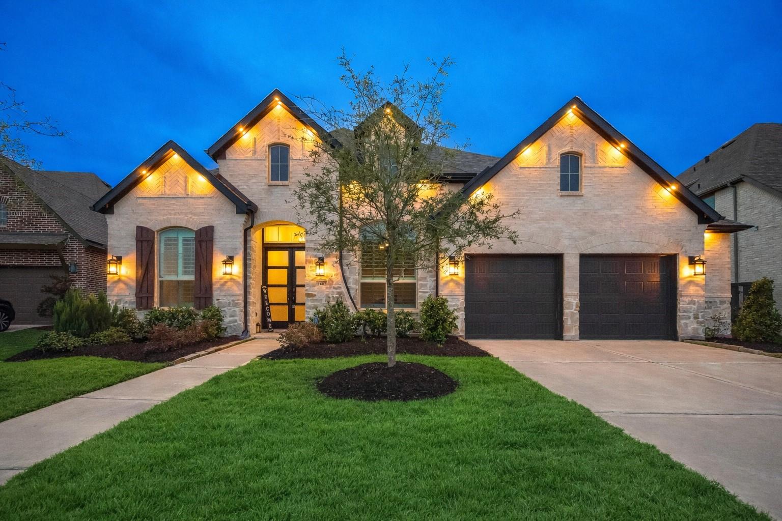 2407 Texas Orange Trail