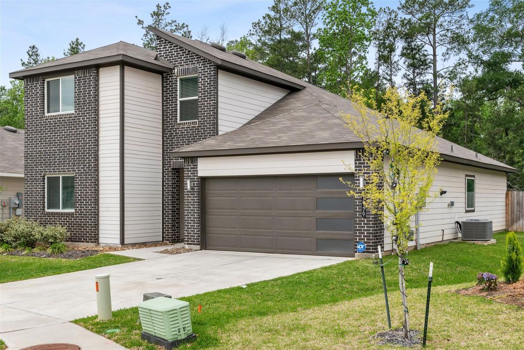 Photo of 14379 Sweet Meadow Trail, Conroe, TX 77384 (MLS # 60380746)