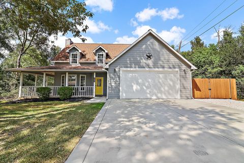 302 Pelican Drive Crosby TX 77532