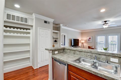 Tiny photo for 2400 Mccue Road #448, Houston, TX 77056 (MLS # 6898627)