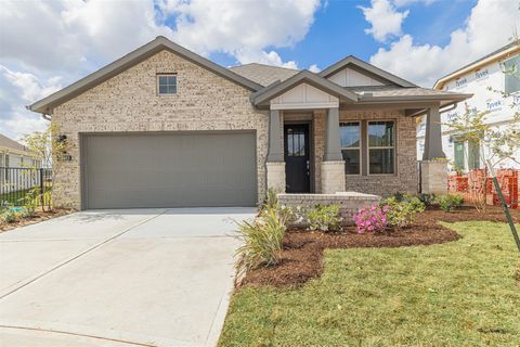 Photo of 12611 White Pelican Court, Cypress, TX 77433 (MLS # 37428303)