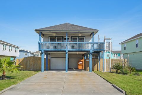 Photo of 4029 Fort Bend Drive, Galveston, TX 77554 (MLS # 81503177)