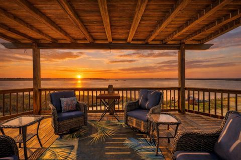 Photo of 1124 Faggards Road, Gilchrist, TX 77617 (MLS # 95354981)