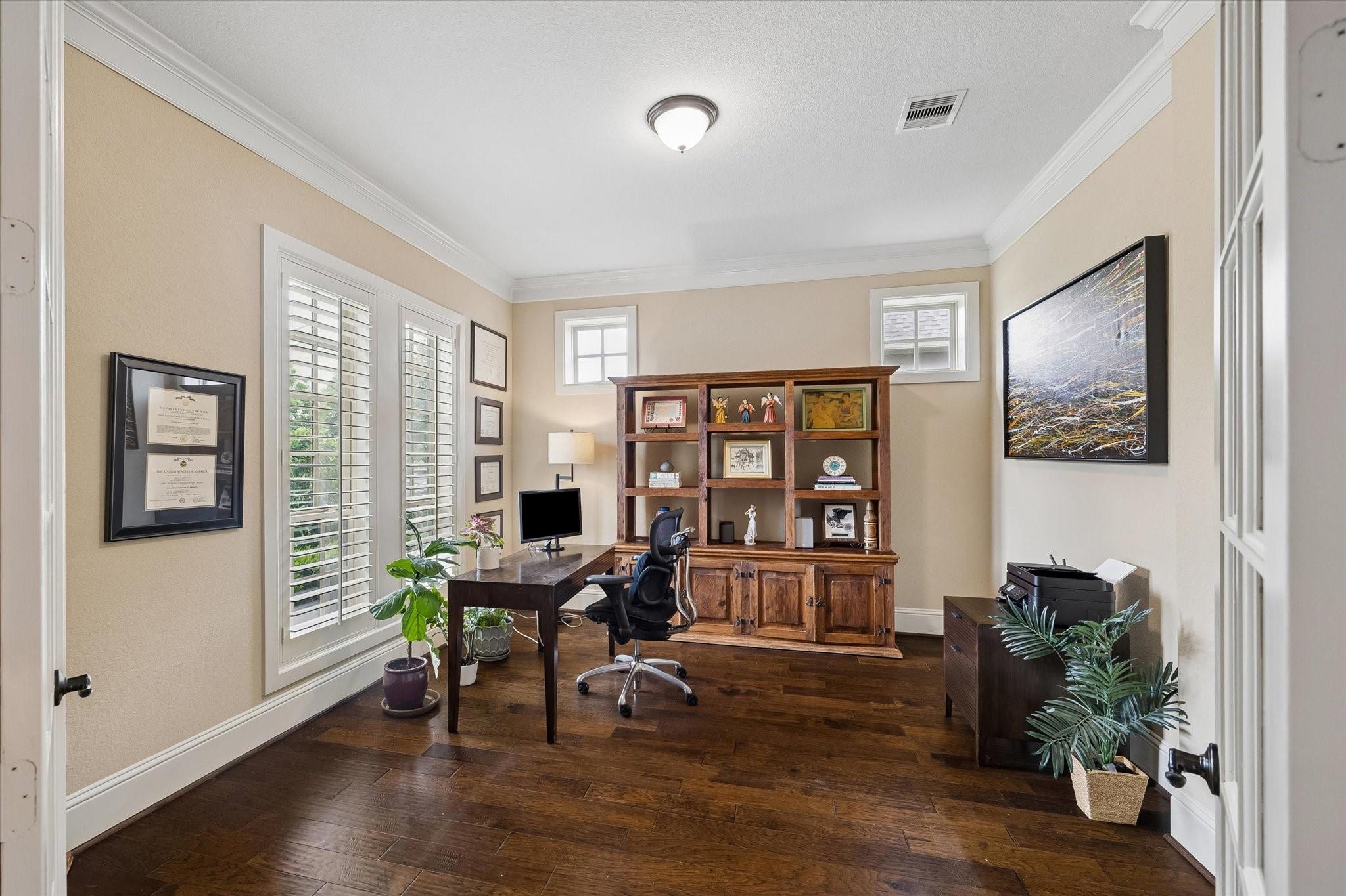 123 N Thatcher Bend Circle