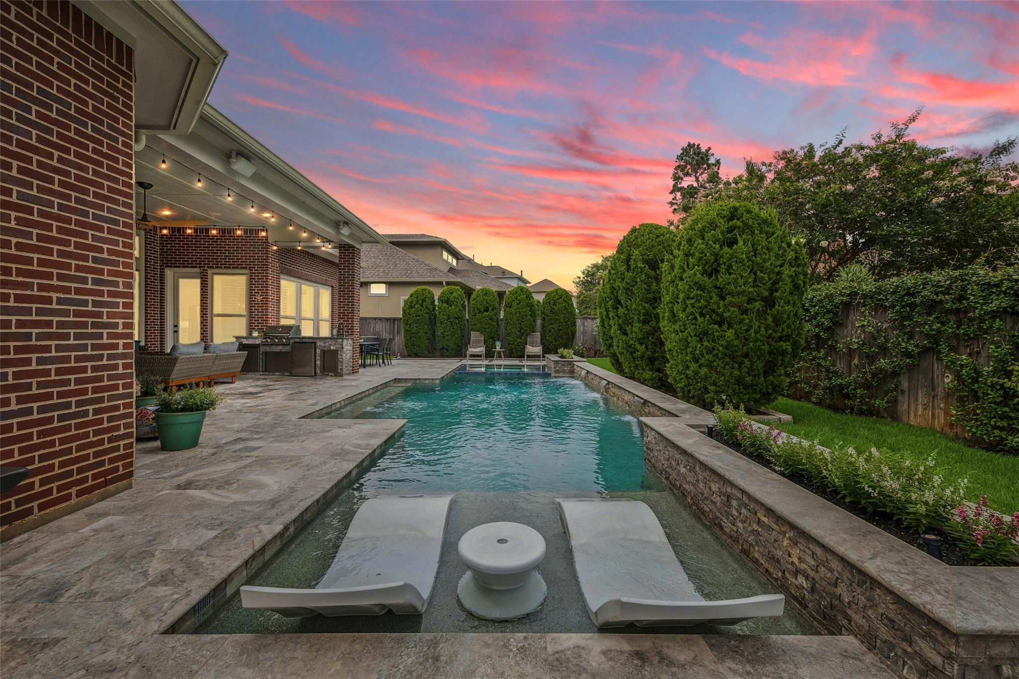 123 N Thatcher Bend Circle