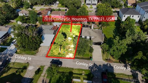 Photo of 7016 Conley Street St, Houston, TX 77021 (MLS # 53562858)