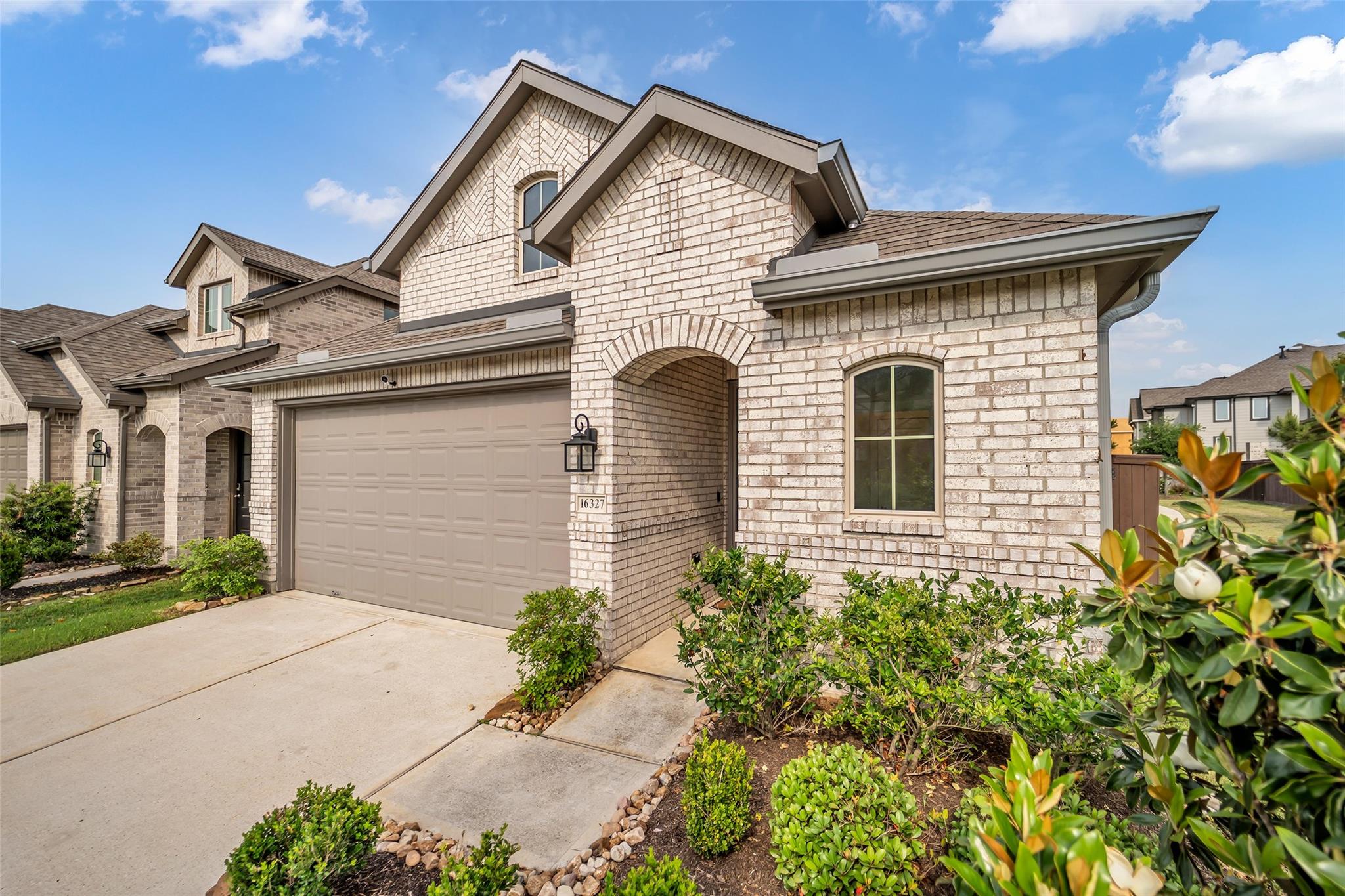 16327 Tawny Emperor Drive