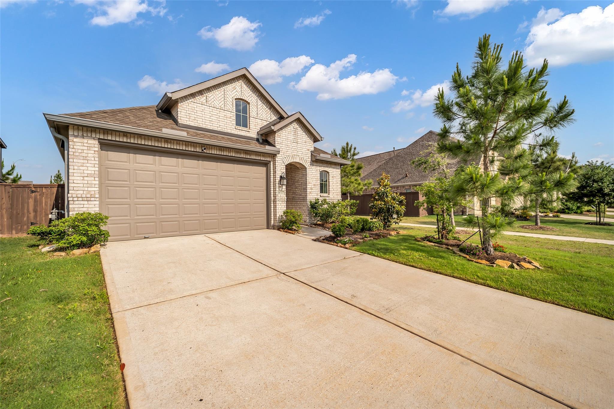 16327 Tawny Emperor Drive