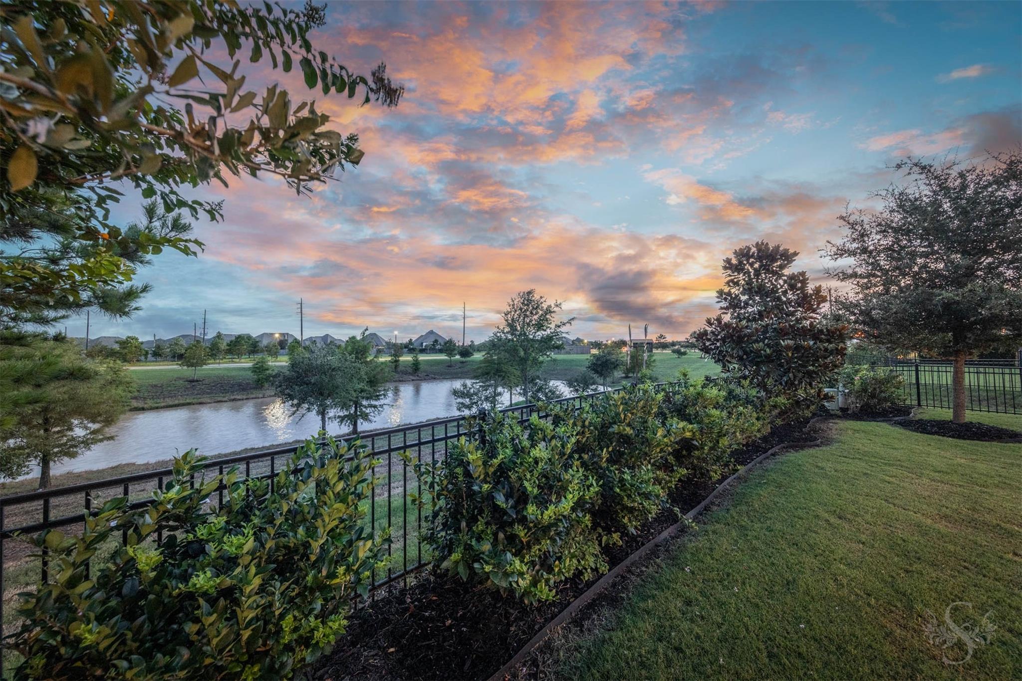 2206 Almond Creek Lane