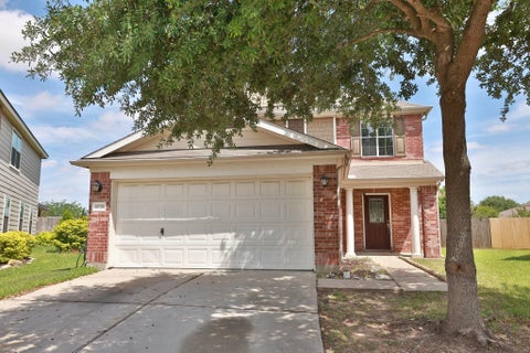 Homes For Sale - 18710 Gray Oak Court<br/> Cypress, TX 77433