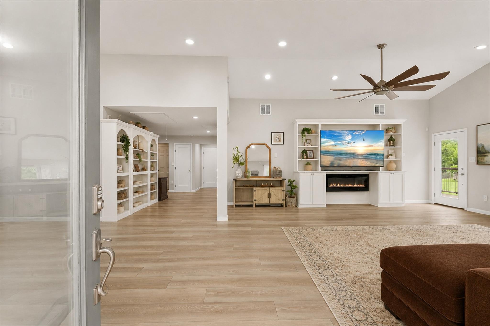 6310 Wickwillow Lane