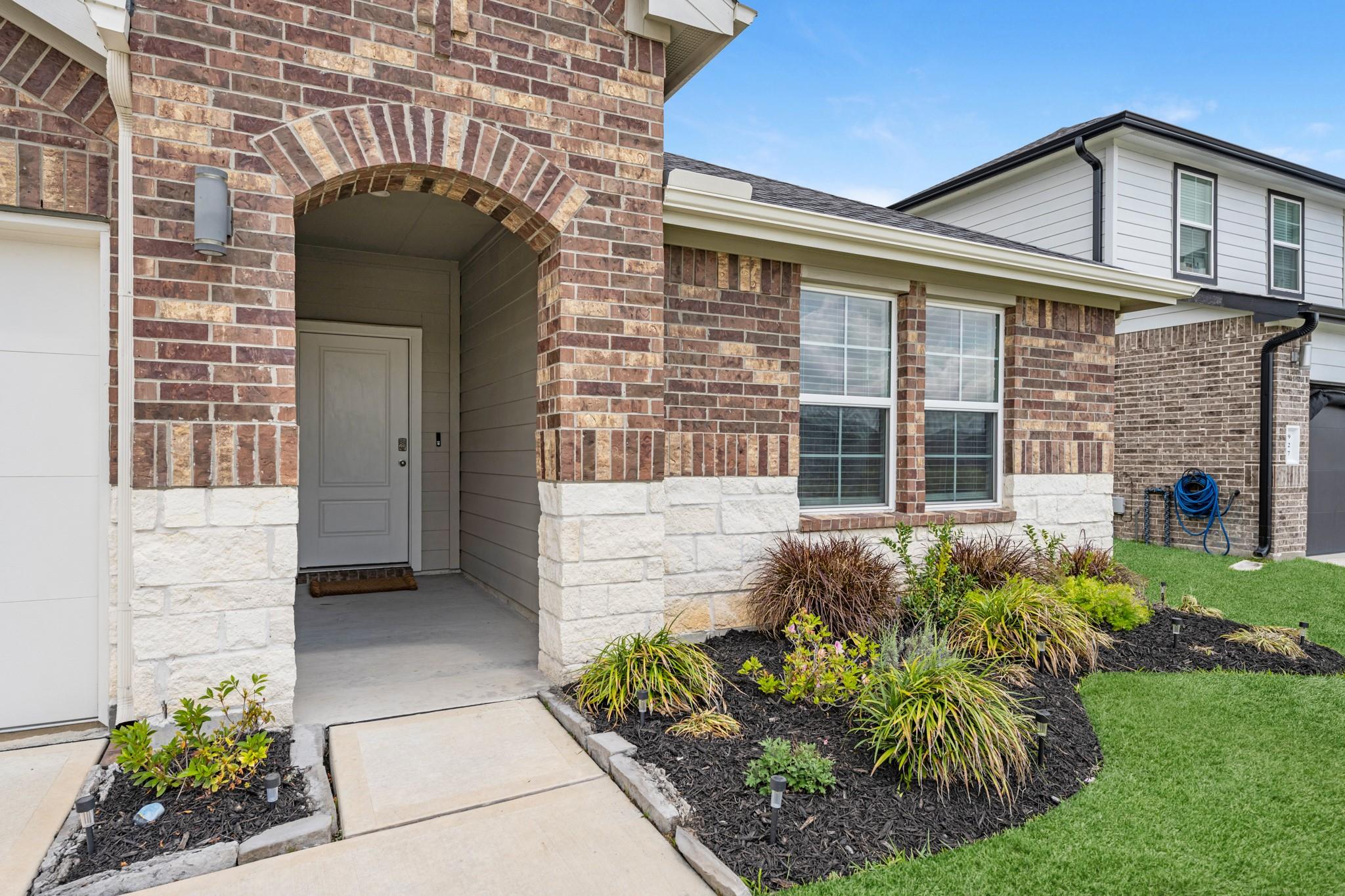 923 Kinder Sky Lane