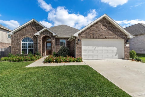 Photo of 112 Dina Lane, Montgomery, TX 77356 (MLS # 58021808)
