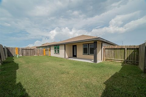 Tiny photo for 14519 Sweet Water Drive, Baytown, TX 77523 (MLS # 87729067)