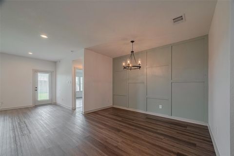 Tiny photo for 14519 Sweet Water Drive, Baytown, TX 77523 (MLS # 87729067)