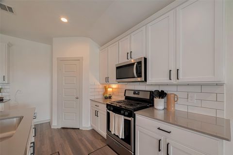 Tiny photo for 14519 Sweet Water Drive, Baytown, TX 77523 (MLS # 87729067)