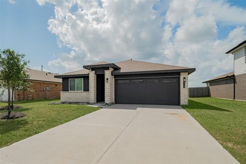 Tiny photo for 14519 Sweet Water Drive, Baytown, TX 77523 (MLS # 87729067)