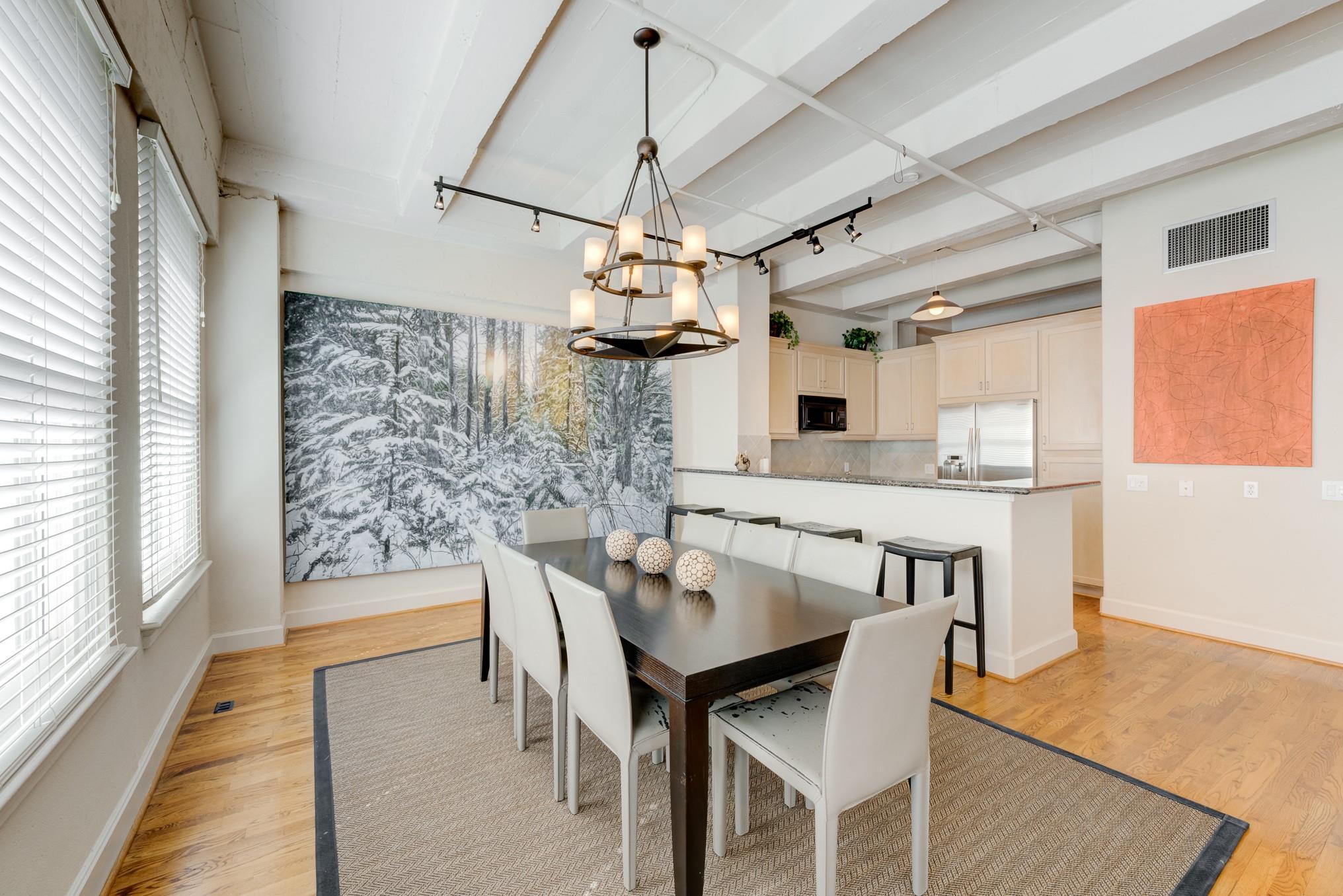 1120 Texas Street 5D