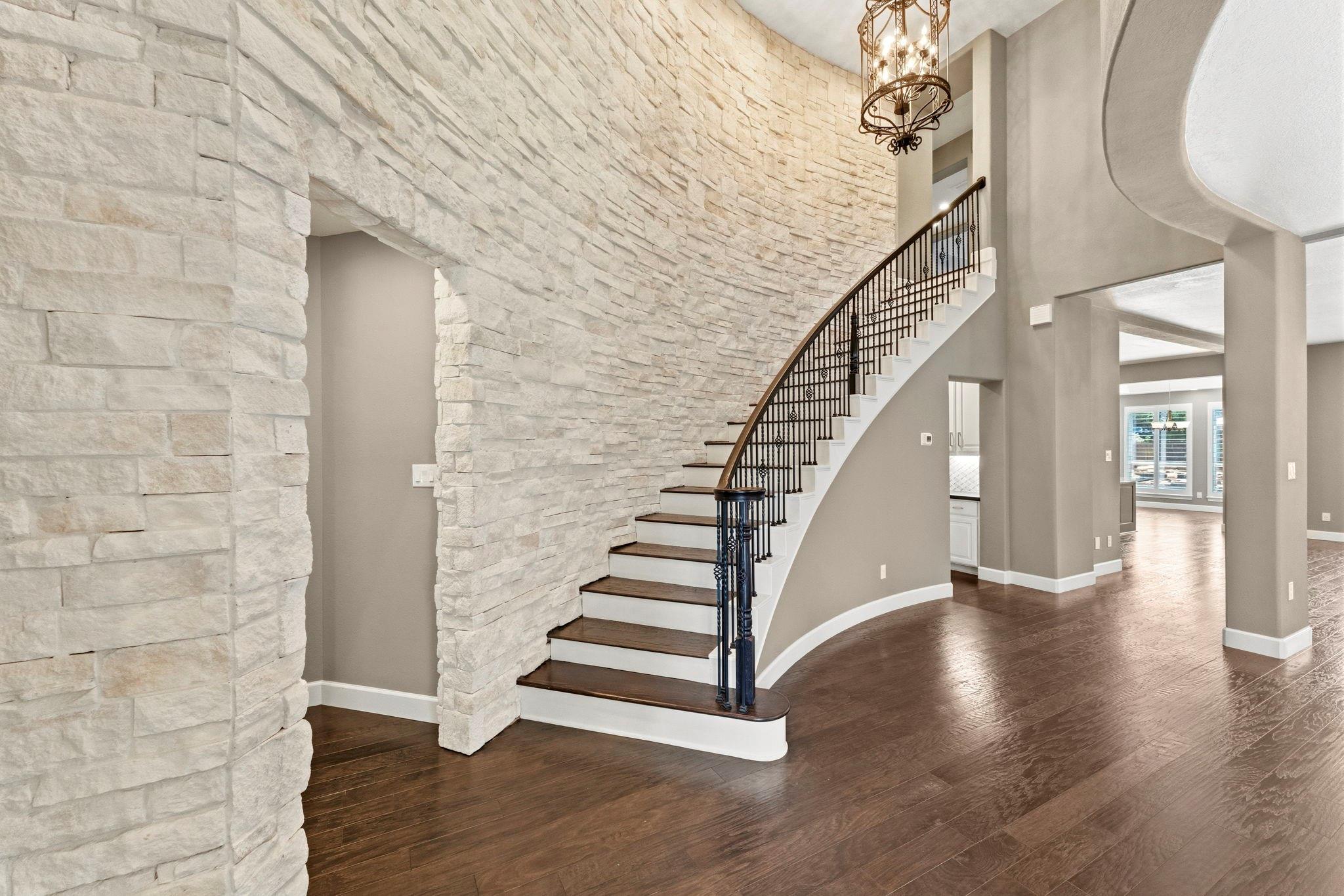 14 Ramey Heights Court