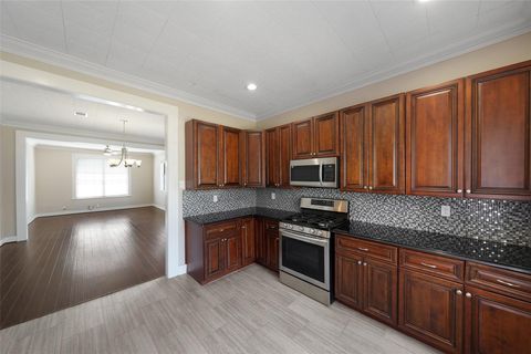 Tiny photo for 309 Pecore Street, Houston, TX 77009 (MLS # 92884000)