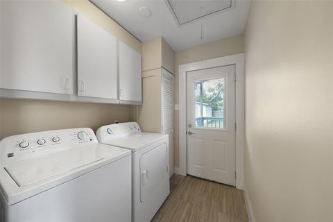 Tiny photo for 309 Pecore Street, Houston, TX 77009 (MLS # 92884000)