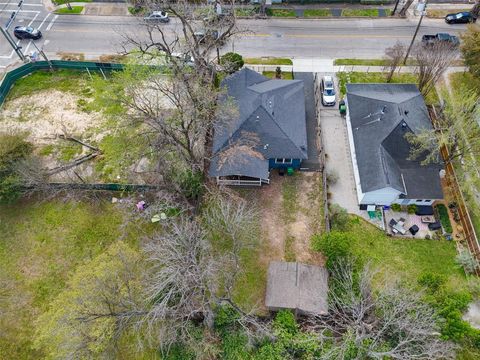 Tiny photo for 309 Pecore Street, Houston, TX 77009 (MLS # 92884000)