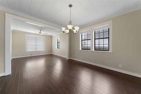 Tiny photo for 309 Pecore Street, Houston, TX 77009 (MLS # 92884000)