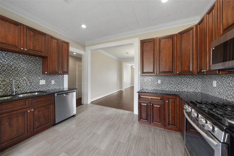 Tiny photo for 309 Pecore Street, Houston, TX 77009 (MLS # 92884000)