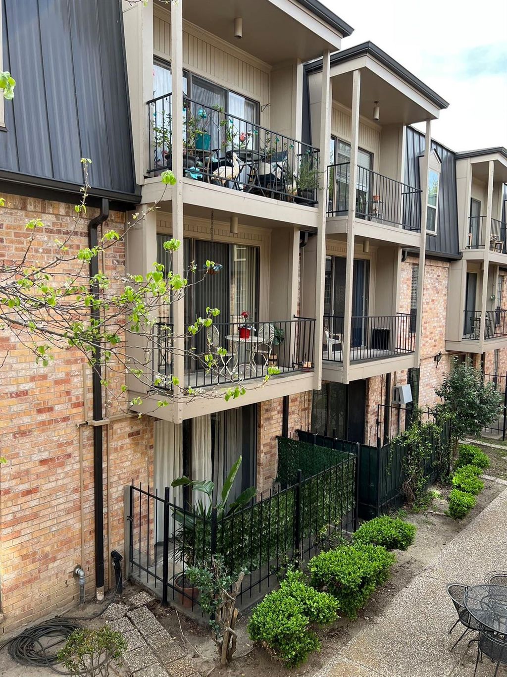 Photo of 2475 Underwood Street #291, Houston, TX 77030 (MLS # 93233186)