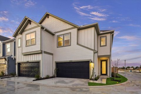 Photo of 24403 Colonial Mound Drive, Katy, TX 77493 (MLS # 32921653)