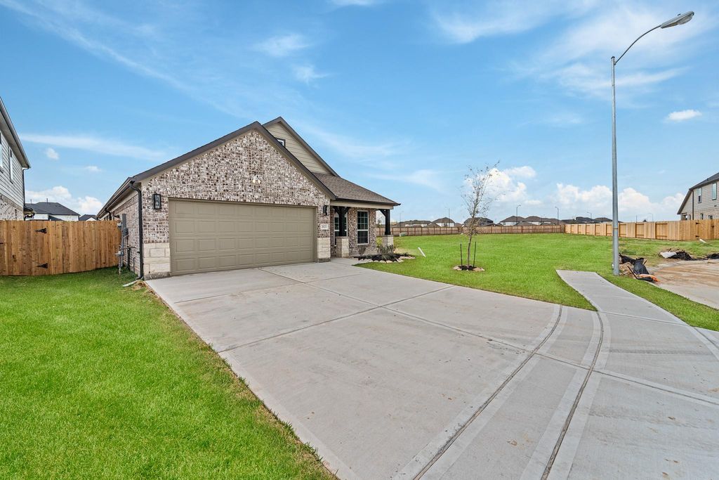 Photo of 2623 Rusty Carabeen Court, Katy, TX 77493 (MLS # 44730225)