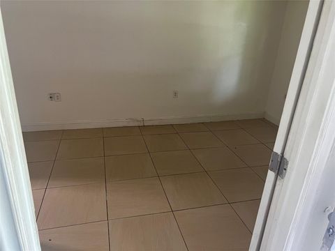 Tiny photo for 10010 Cathedral Drive, Houston, TX 77051 (MLS # 42808751)