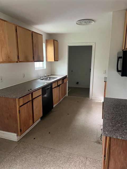 Tiny photo for 10010 Cathedral Drive, Houston, TX 77051 (MLS # 42808751)