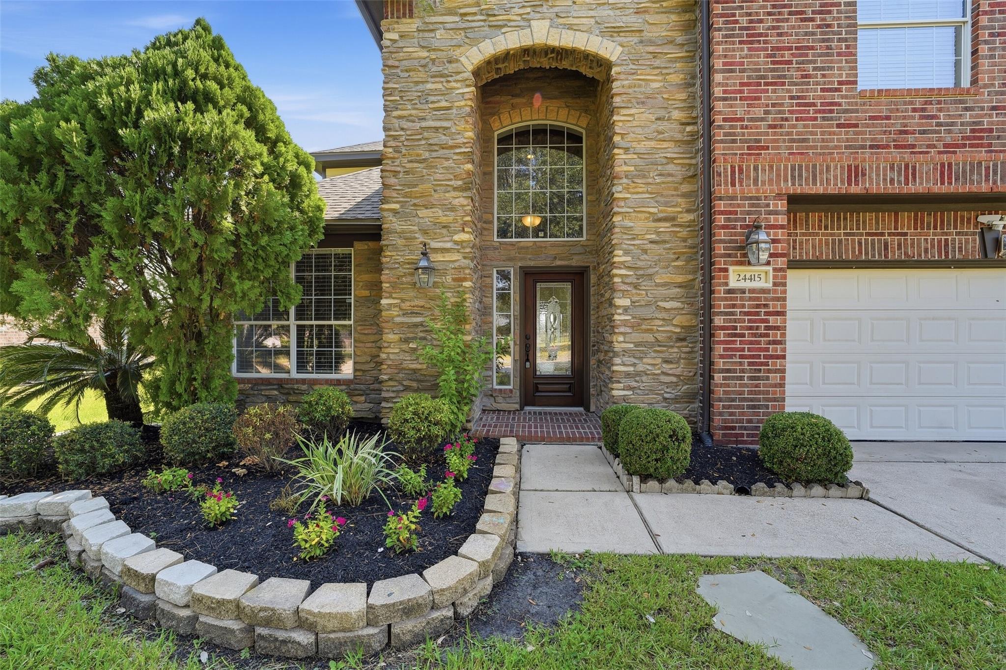 24415 Lake Path Circle