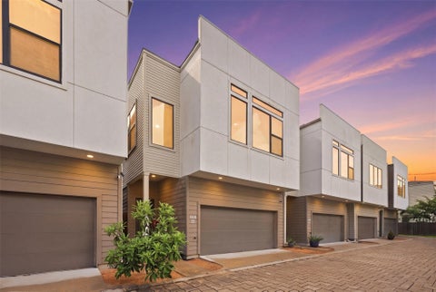 Photo of 614 Thornton Road #D, Houston, TX 77018 (MLS # 72210521)
