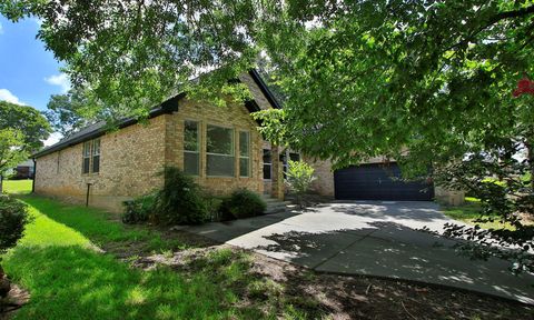 Photo of 7086 Kingston Cove Lane, Willis, TX 77318 (MLS # 81836975)