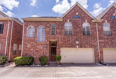 Photo of 5913 Dolores Street #B, Houston, TX 77057 (MLS # 60891707)