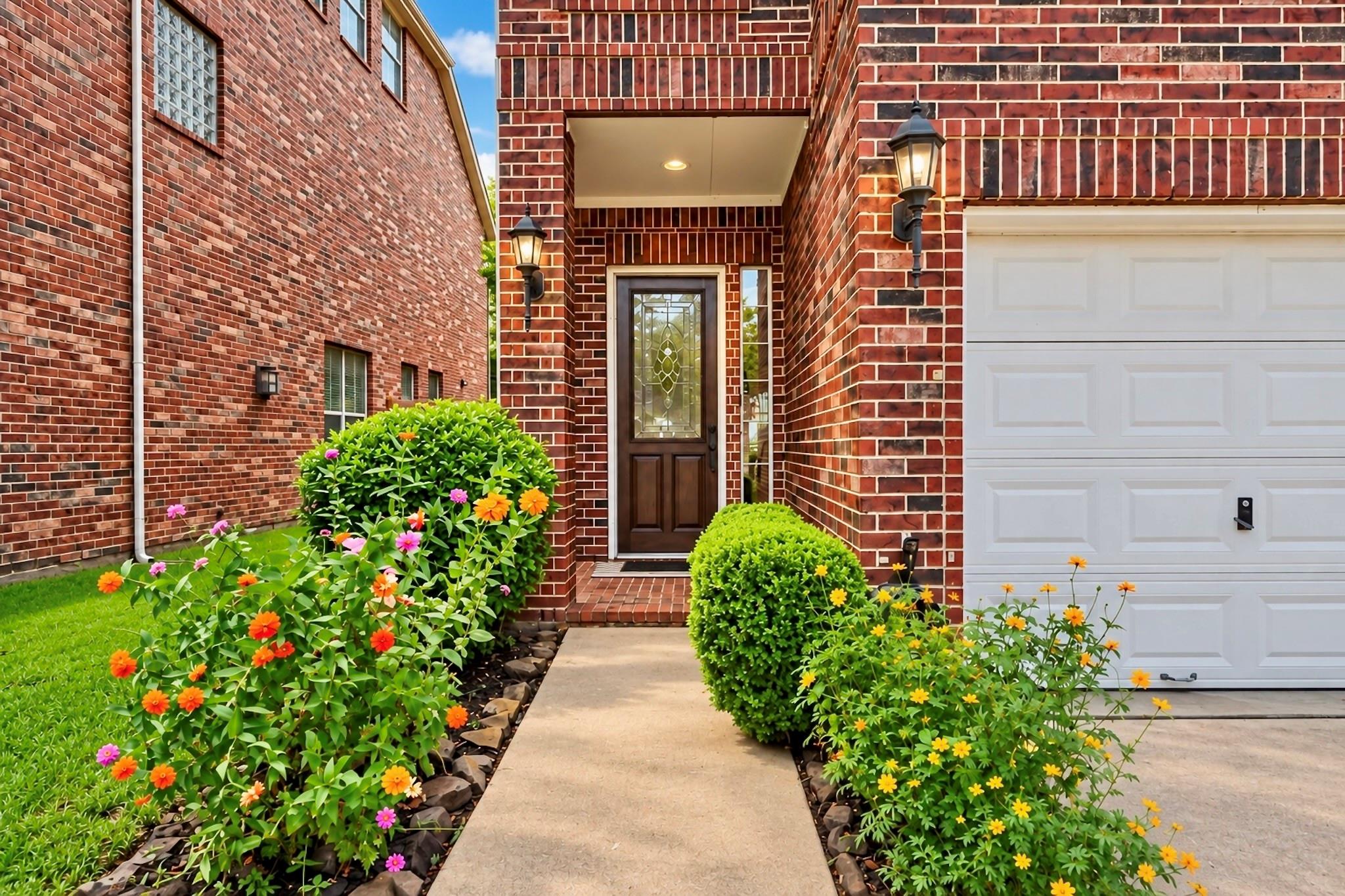 13323 Olive Trace